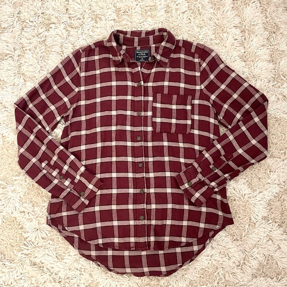 Abercrombie & Fitch Burgundy Plaid Casual Shirt Size XS